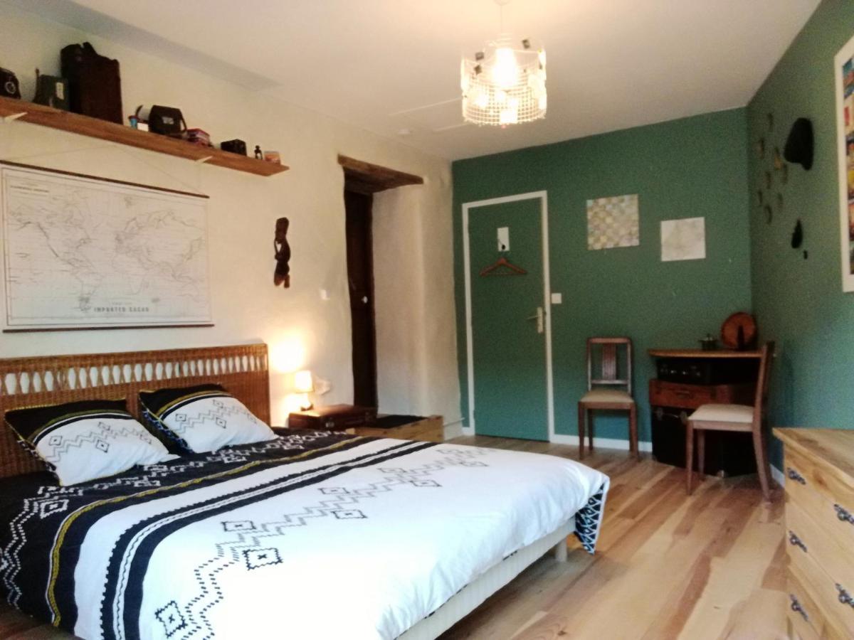 Un Nid Pour La Nuit, Chambres D'Hotes Saint-Géry 外观 照片